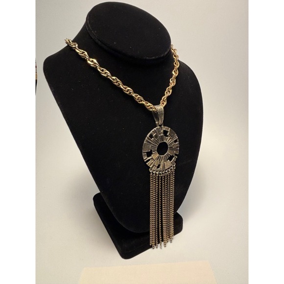 Vintage Pendant Necklace Sarah Coventry Brutalist Futuristic Sci Fi Look - Picture 3 of 8